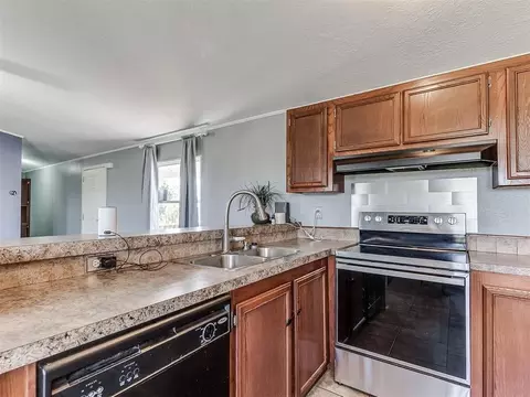 4000 E Camp Dr, Guthrie, OK 73044 photo 8