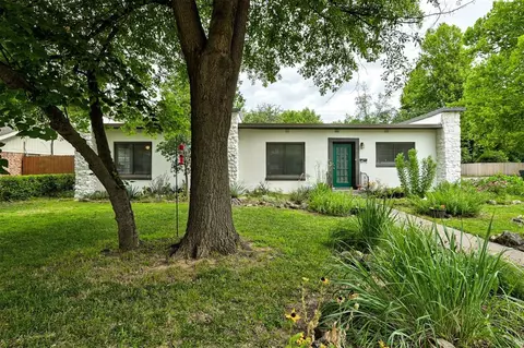 1001 Elmwood St, Norman, OK 73072