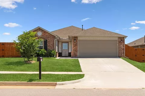 1400 Isabella Dr, Edmond, OK 73003
