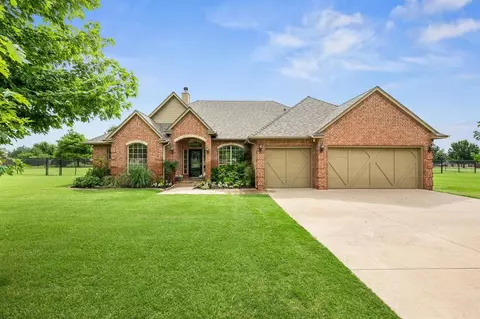14344 Old Barn Rd, Edmond, OK 73025