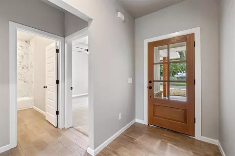 Entry Way - 203 W Holly St, Tuttle, OK 73089 photo 1 of 1