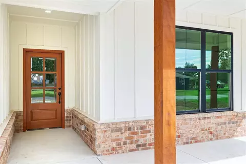 Other - 203 W Holly St, Tuttle, OK 73089 photo 1 of 4
