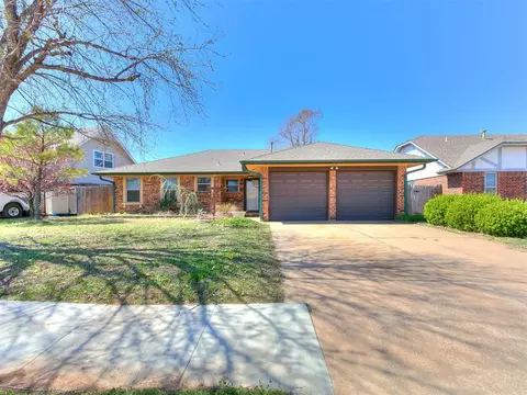 201 S Patterson Dr, Moore, OK 73160