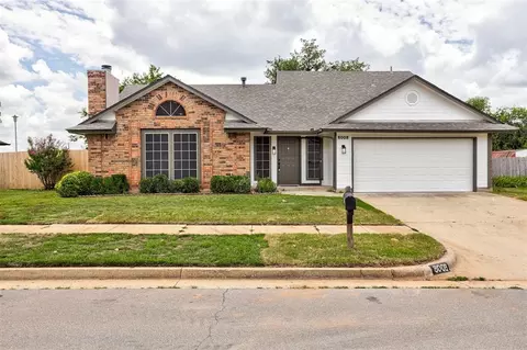 8008 NW 111th St, Oklahoma City, OK 73162