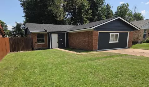 2112 N Wilburn Ave, Bethany, OK 73008