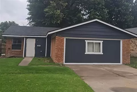 2112 N Wilburn Ave, Bethany, OK 73008 photo 2