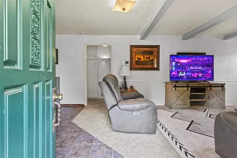 801 N 6th St, Thomas, OK 73669 photo 4