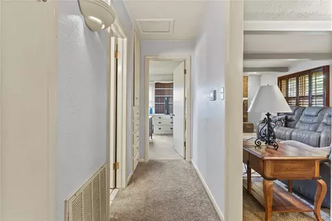 801 N 6th St, Thomas, OK 73669 photo 8