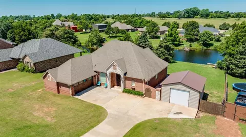 593 Eagle Lake Ln, Newcastle, OK 73065