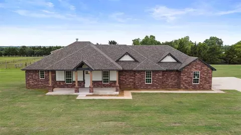 1923 Valley Ranch Rd, Blanchard, OK 73010