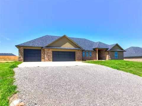 15958 Pecan Rd, Mcloud, OK 74851