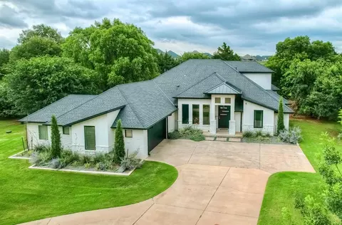 3604 Valley Creek Cir, Edmond, OK 73034
