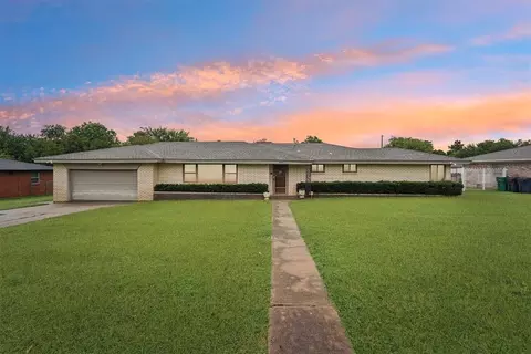 2809 NE 25th St, Oklahoma City, OK 73111