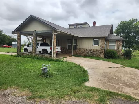 222 Grove St, Martha, OK 73556