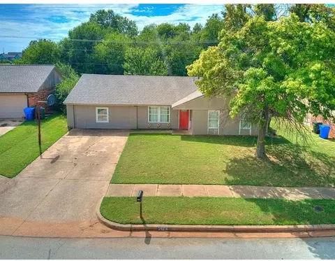2124 Oakside Dr, Norman, OK 73071