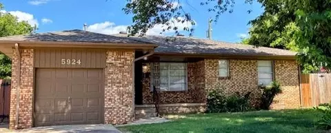 5924 N Asbury St, Warr Acres, OK 73122