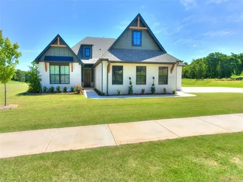 3008 Almond Ave, Arcadia, OK 73007