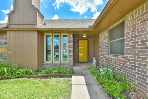 6808 NW 63rd Ter, Oklahoma City, OK 73132