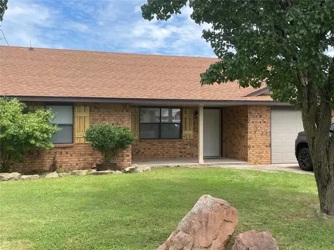 506 S Scott St, Wayne, OK 73095 photo 3