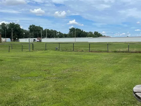 506 S Scott St, Wayne, OK 73095 photo 6
