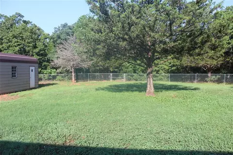 20796 Walker Rd, Tecumseh, OK 74873 photo 11