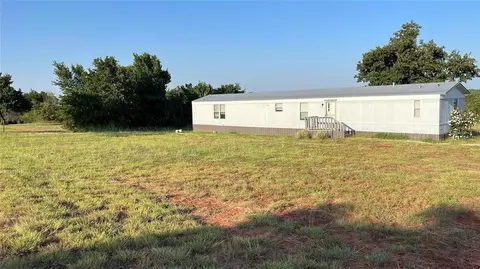 1500 S Pine Cir, Guthrie, OK 73044