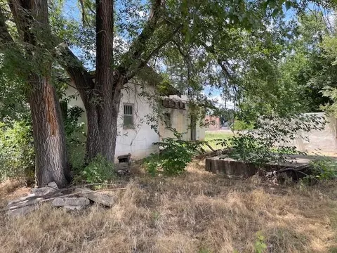 119 S Oak St, Erick, OK 73645 photo 2