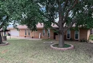 1208 N Indiana St, Weatherford, OK 73096