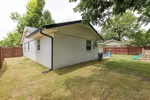 623 E 27th St, Edmond, OK 73013 photo 42