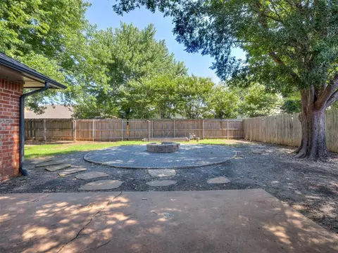 313 Ember Glow Dr, Moore, OK 73160 photo 29