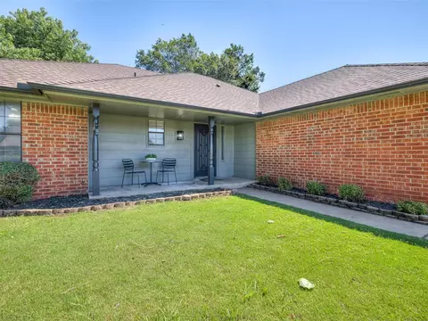 313 Ember Glow Dr, Moore, OK 73160 photo 8