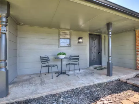 313 Ember Glow Dr, Moore, OK 73160 photo 4