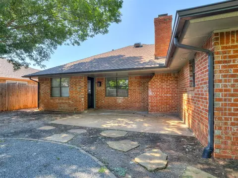 313 Ember Glow Dr, Moore, OK 73160 photo 31