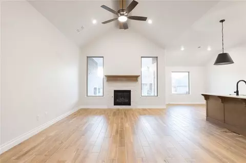 3217 Poppey Ln, Edmond, OK 73012