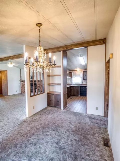 7040 Pine Tree Dr, Lexington, OK 73051 photo 9