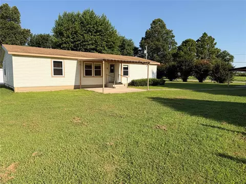 7040 Pine Tree Dr, Lexington, OK 73051 photo 2