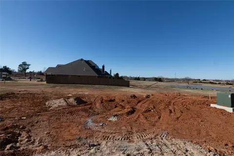 Other - 2913 Crossover Ct, Moore, OK 73160 photo 7 of 7
