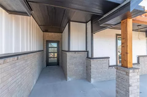 Other - 2913 Crossover Ct, Moore, OK 73160 photo 3 of 7