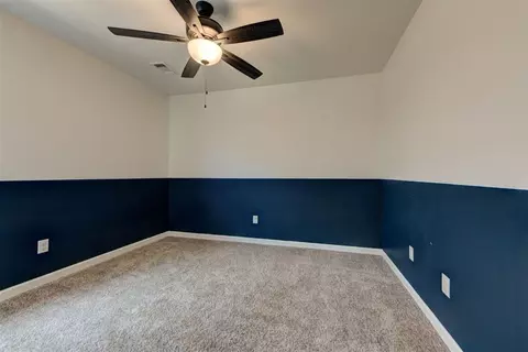 Bedroom - 1632 NE 35th St, Moore, OK 73160 photo 4 of 6