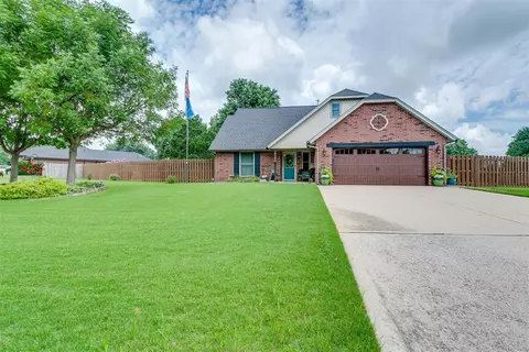 8109 Westwood Ln, Oklahoma City, OK 73169