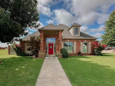 700 Cornerstone Ave, Weatherford, OK 73096