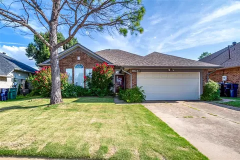 8621 NW 121st St, Oklahoma City, OK 73162