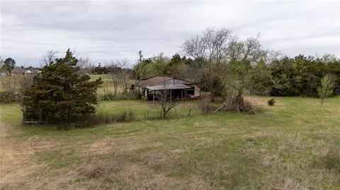 910 N Main St, Tryon, OK 74875 photo 10