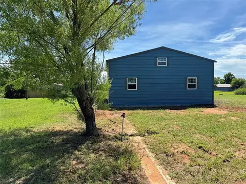 910 N Main St, Tryon, OK 74875 photo 7