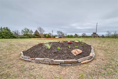 910 N Main St, Tryon, OK 74875 photo 2