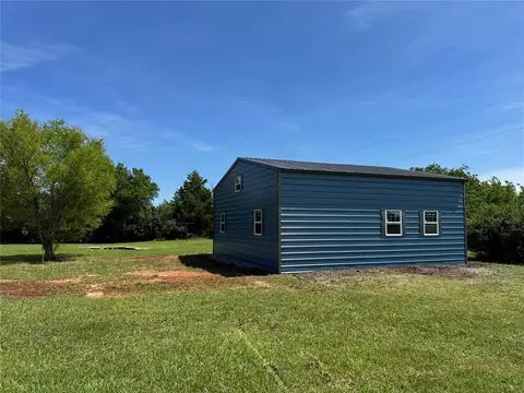 910 N Main St, Tryon, OK 74875 photo 9