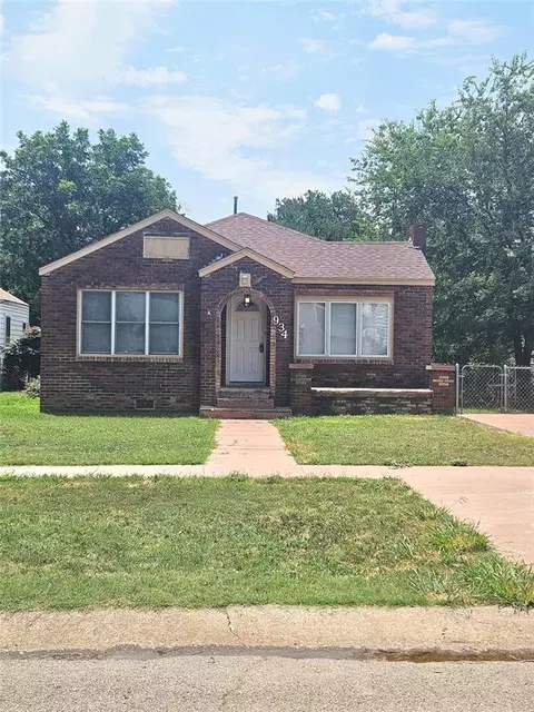 934 Elm St, Altus, OK 73521 photo 1