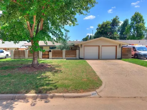 7716 NW 26th St, Bethany, OK 73008