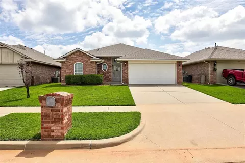 19800 Adagio Ln, Edmond, OK 73012