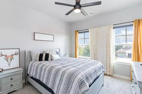 Bedroom - 821 NE 20th Pl, Moore, OK 73160 photo 4 of 4